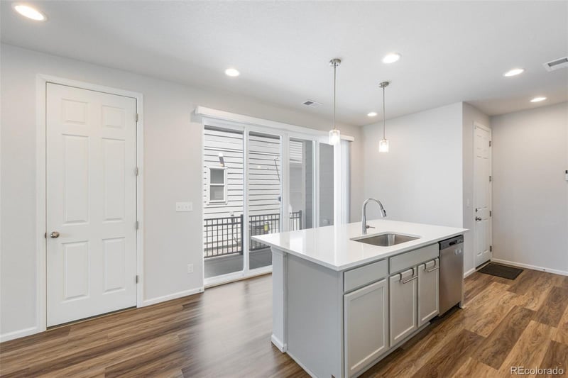23530 5th Dr, Aurora, CO 80018