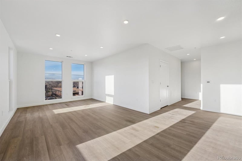 639 29th St #200, Denver, CO 80205
