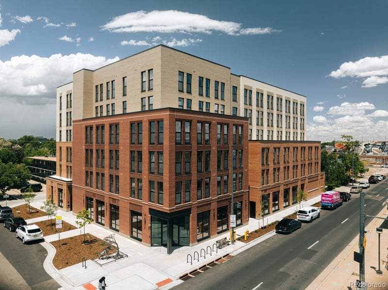639 29th St #200, Denver, CO 80205