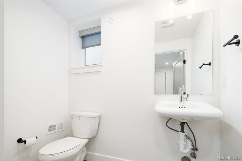 3450 Corona St #E, Englewood, CO 80113