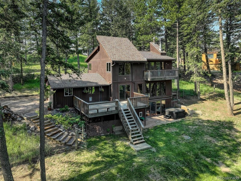 26161 Clear View Dr, Golden, CO 80401