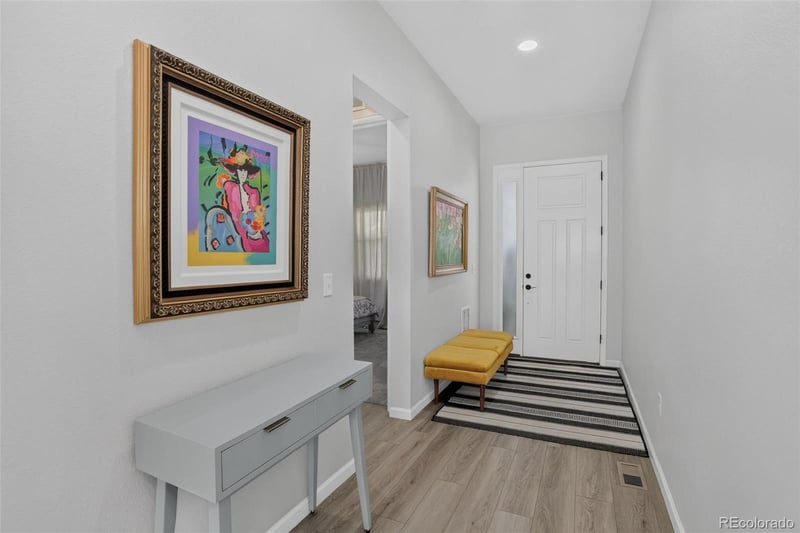 5234 Queen Ct, Arvada, CO 80002