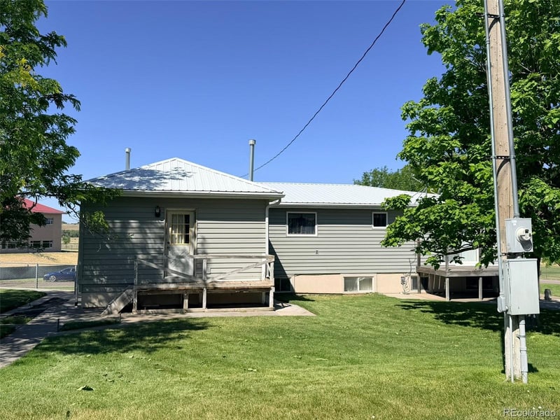 166 3rd Ave, Deer Trail, CO 80105