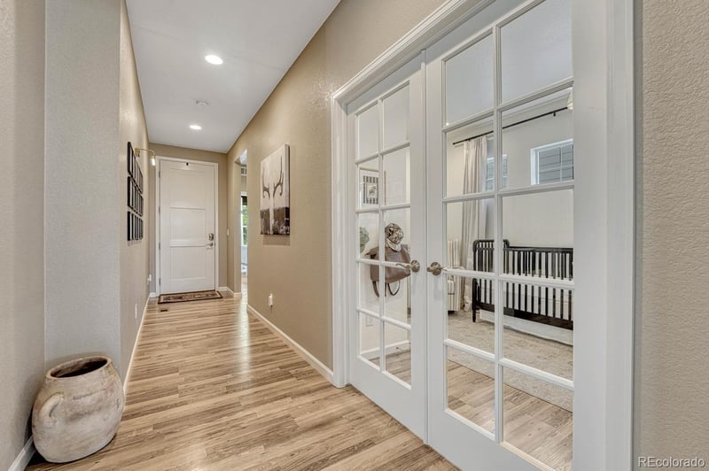 27859 7th Pl, Aurora, CO 80018
