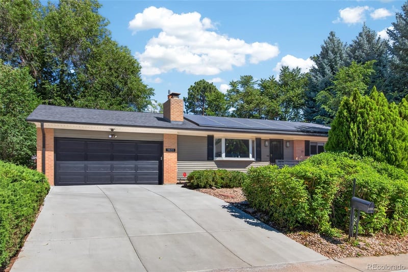 11835 Swadley Dr, Lakewood, CO 80215