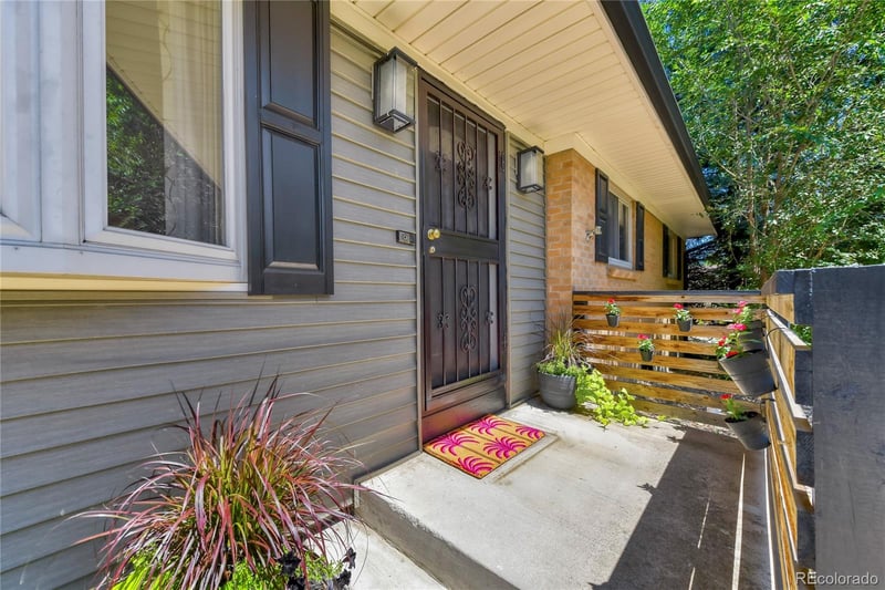 11835 Swadley Dr, Lakewood, CO 80215