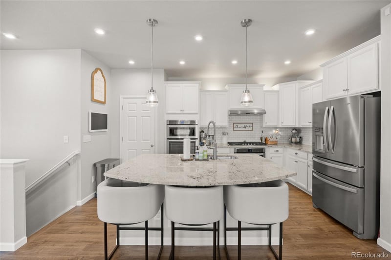 23839 Narrowleaf Pl, Aurora, CO 80016