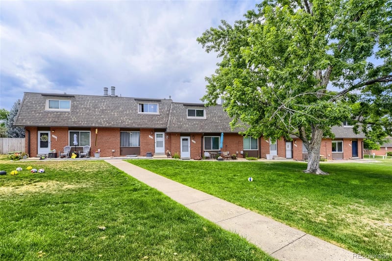 7187 Webster St, Littleton, CO 80128