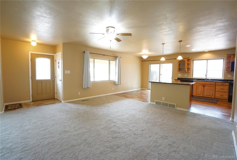 1635 Holmes Dr, Colorado Springs, CO 80909