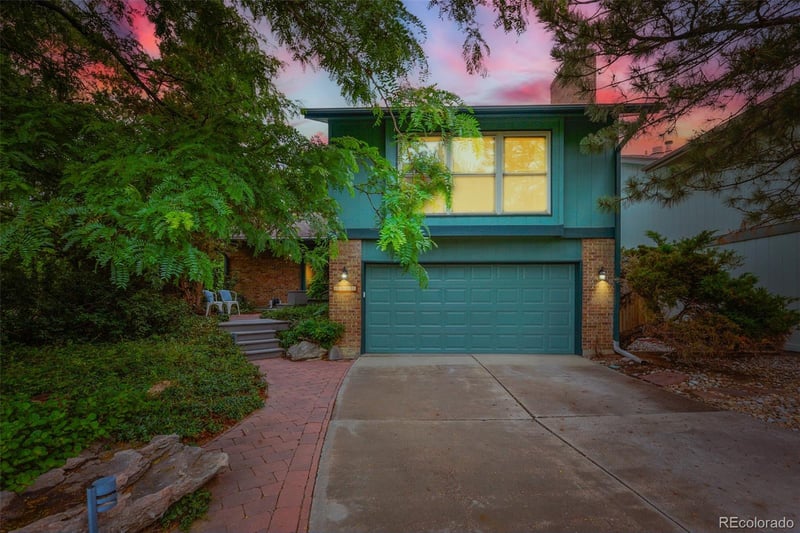 12687 Bates Cir, Aurora, CO 80014