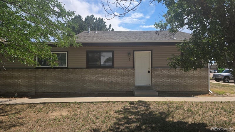 1600 42nd St #1, Evans, CO 80620