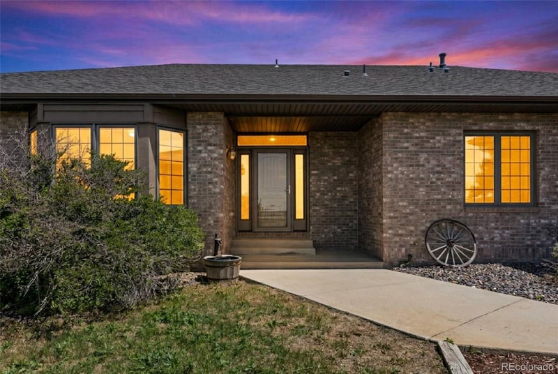 1050 Manila Rd, Bennett, CO 80102