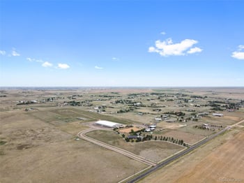 1050 S Manila Rd, Bennett, CO 80102