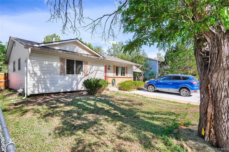 1236 Olathe St, Aurora, CO 80011