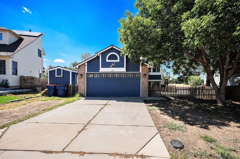 3657 Flanders St, Aurora, CO 80013