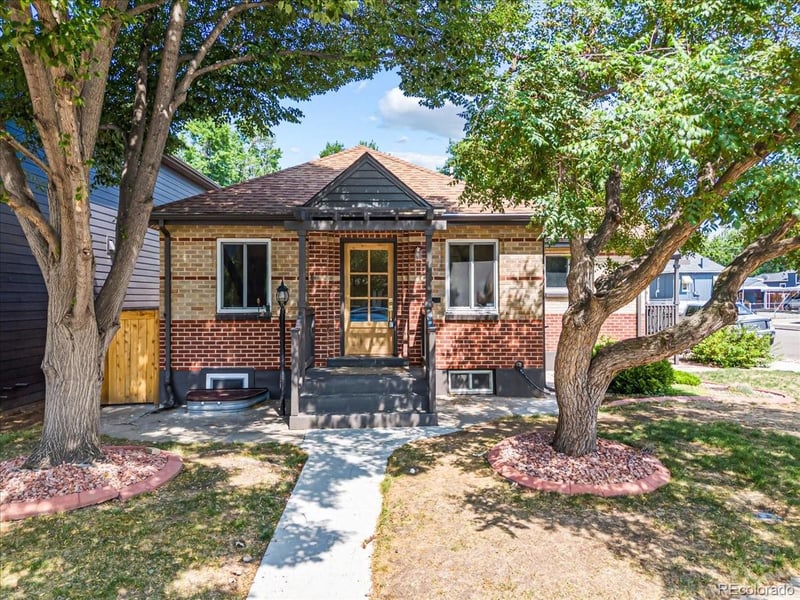 4104-4106 Yates St, Denver, CO 80212