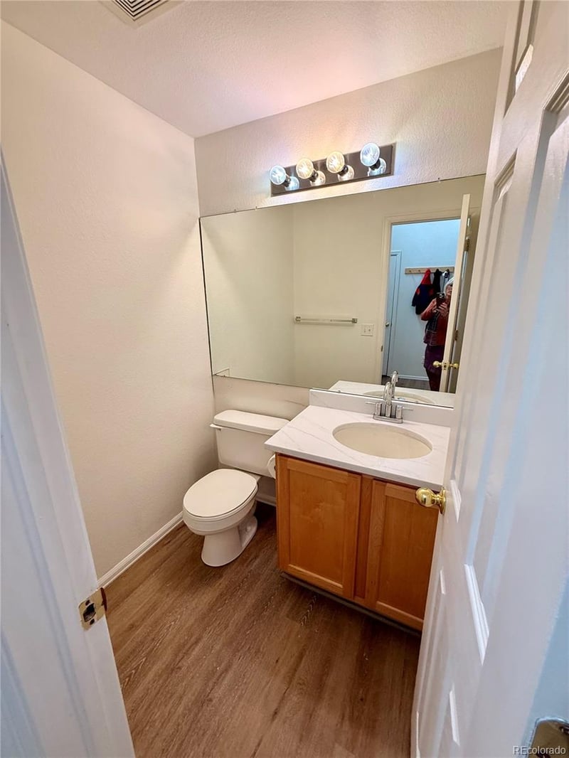 23760 Broadmoor Dr, Parker, CO 80138
