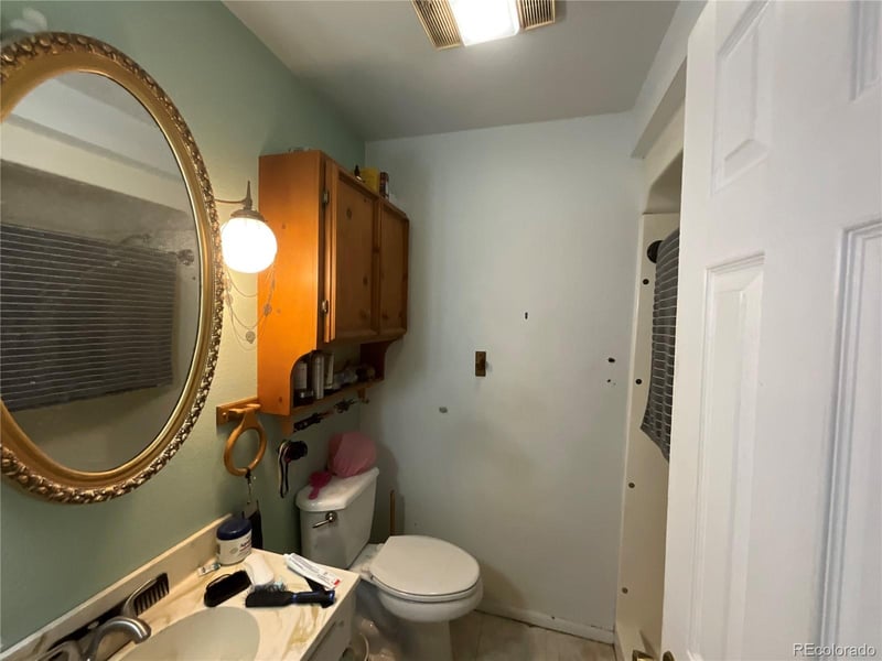 1163 Kirkwood Dr, Pueblo, CO 81007