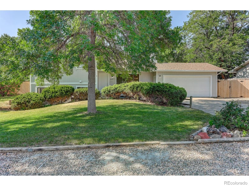 321 Diamond Dr, Fort Collins, CO 80525
