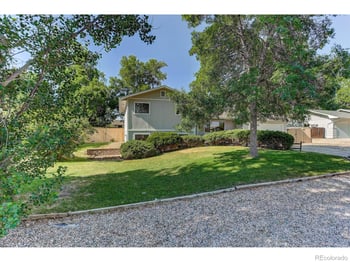 321 Diamond Dr, Fort Collins, CO 80525