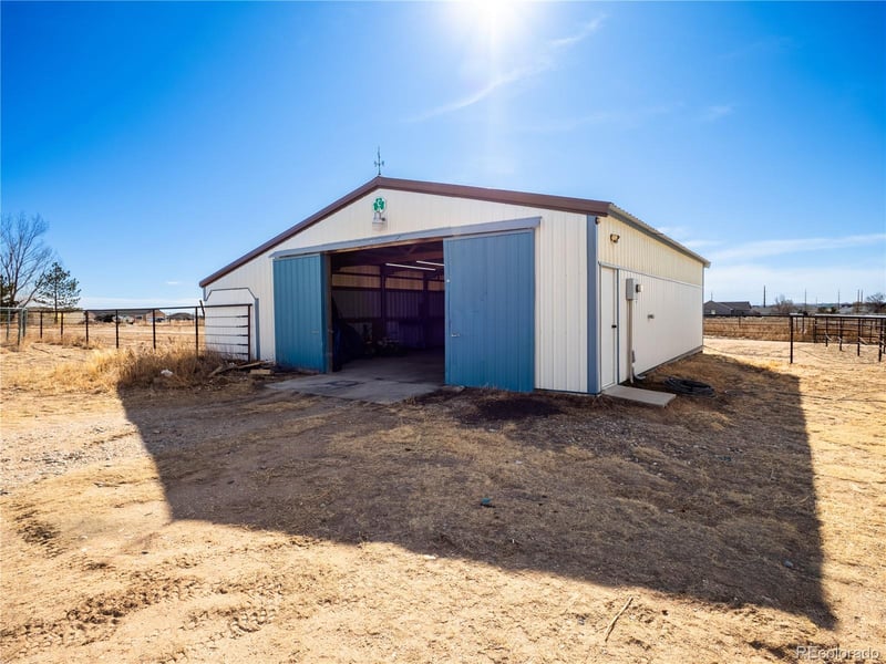 496 E Earl Dr, Pueblo West, CO 81007