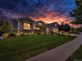 27041 E Long Cir, Aurora, CO 80016