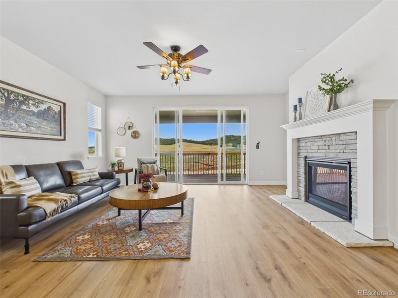 6142 Leilani Ln, Castle Rock, CO 80108