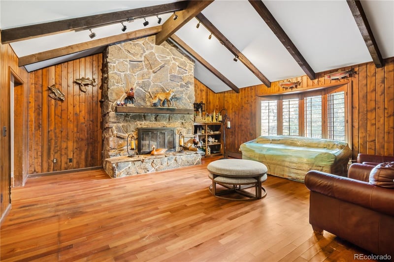 4 Windover Rd, Greenwood Village, CO 80121