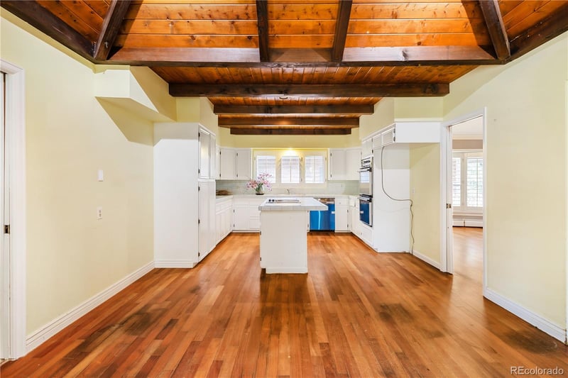 4 Windover Rd, Littleton, CO 80121