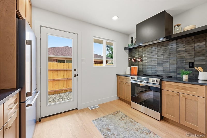 3660 Grape St, Denver, CO 80207