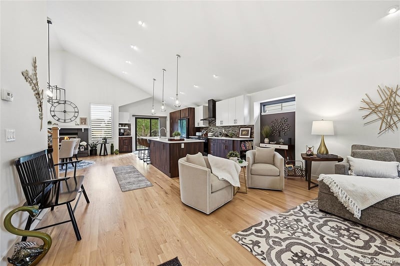 7206 S Pierson St, Littleton, CO 80127