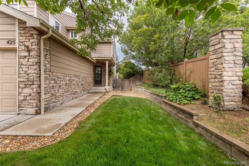425 91st Cir, Denver, CO 80260