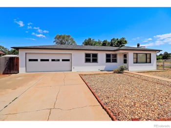 3001 Sunset Dr, Evans, CO 80620