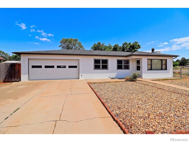 3001 Sunset Dr, Evans, CO 80620