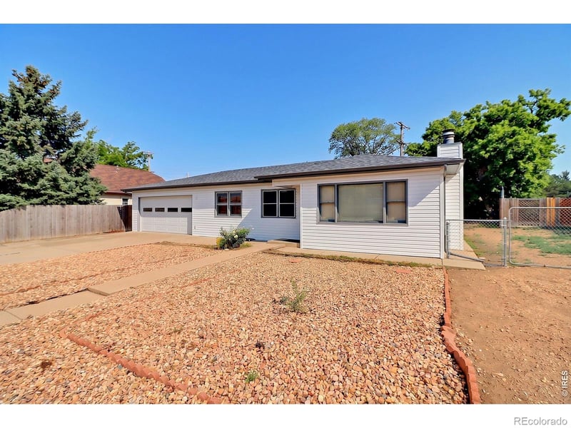 3001 Sunset Dr, Evans, CO 80620