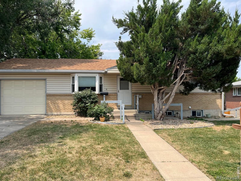 7025 62nd Ave, Arvada, CO 80003