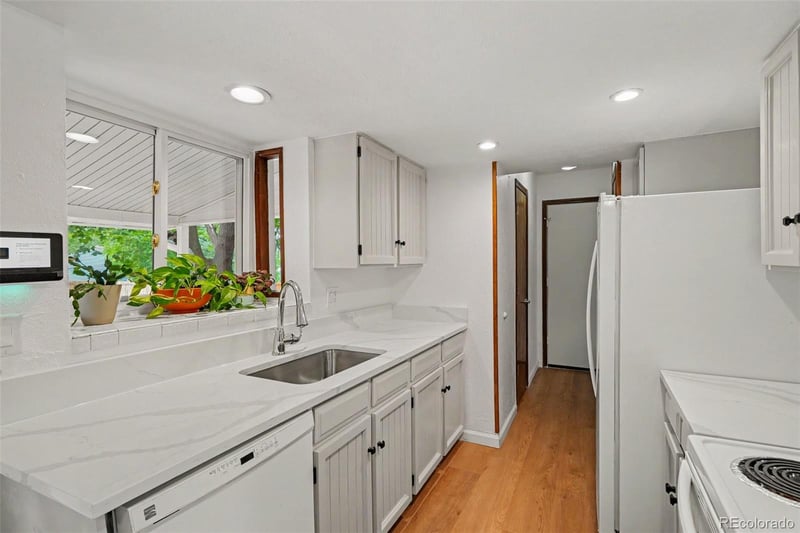 11283 Dorado Ave, Littleton, CO 80127