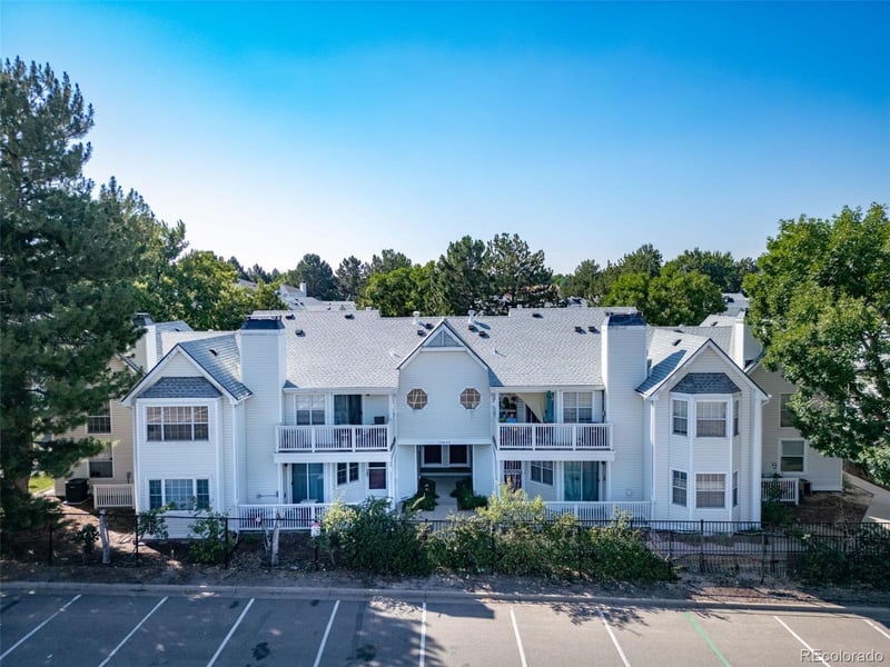 12645 E Pacific Cir #E, Aurora, CO 80014
