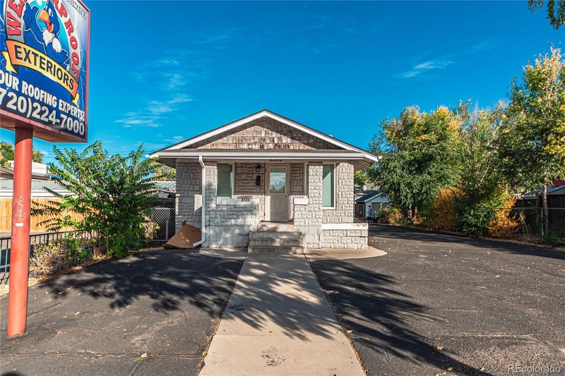 2532 Broadway , Denver, CO 80210
