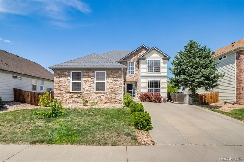 6703 E 115th Ave, Thornton, CO 80233