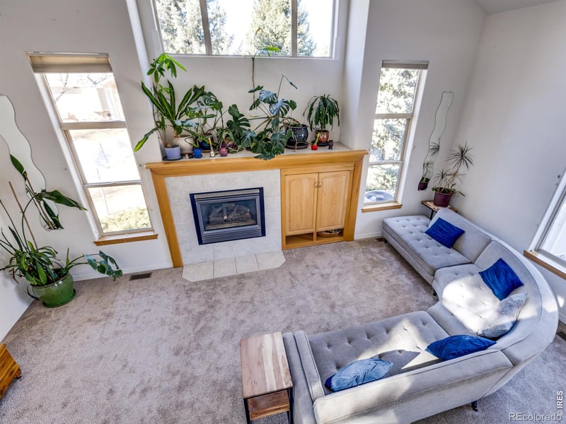 927 Hover Ridge Cir, Longmont, CO 80501