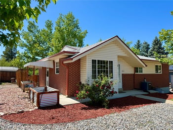1005 Moss St, Golden, CO 80401