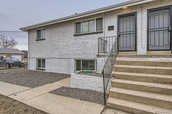 2545 Kenton St, Aurora, CO 80010