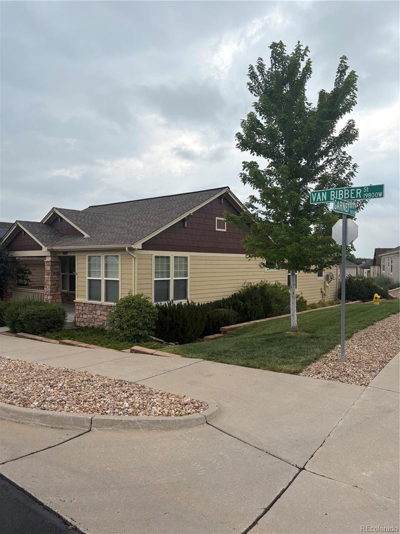 5697 Gore Range Ct, Golden, CO 80403