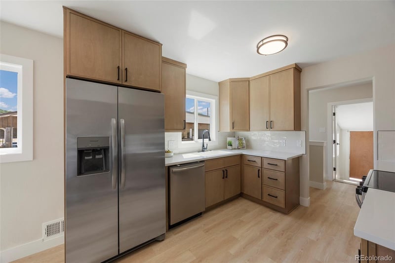 1880 Arkansas Ave, Denver, CO 80223