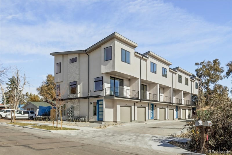 1678 Tabor St, Lakewood, CO 80215