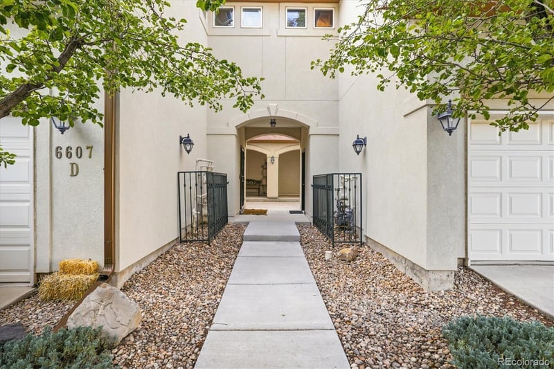 6607 Forest Way #E, Centennial, CO 80121