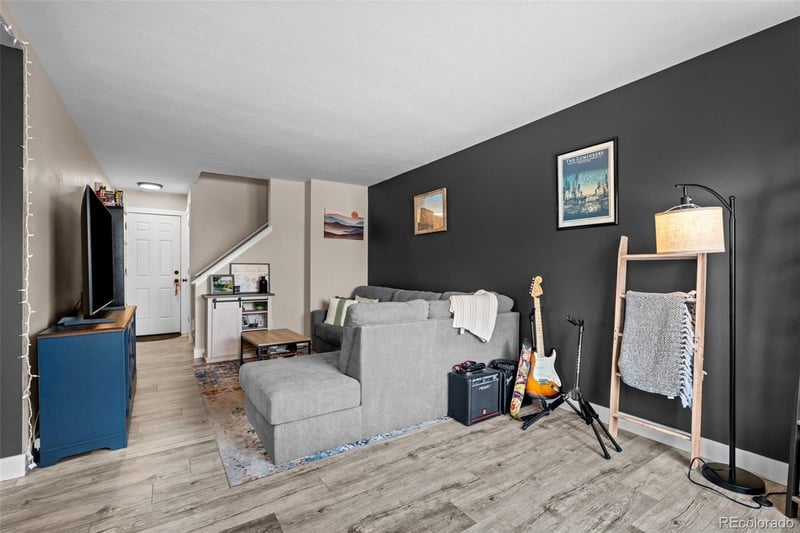 10180 Quivas St, Denver, CO 80260