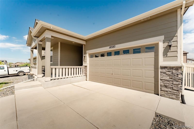10582 Yosemite St, Henderson, CO 80640