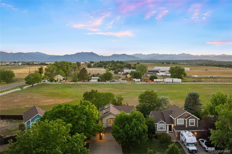 423 Pinewood Cir, Lafayette, CO 80026